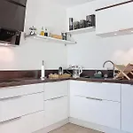 Private Garden Pool & Tennis 15 Min Walk To Center Апартаменты Антиб