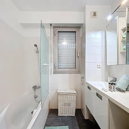 Jardin, Piscine & Tennis In - My Sweet Conciergerie