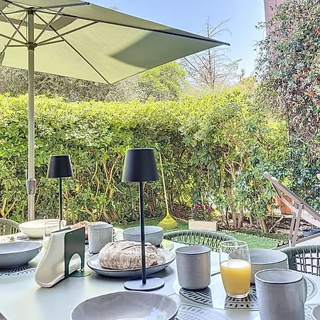 Private Garden Pool & Tennis 15 Min Walk To Center * 昂蒂布