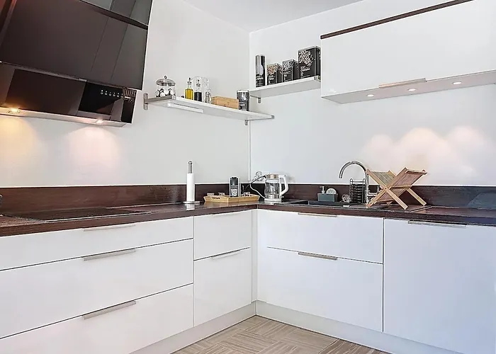 Private Garden Pool & Tennis 15 Min Walk To Antibes Center *