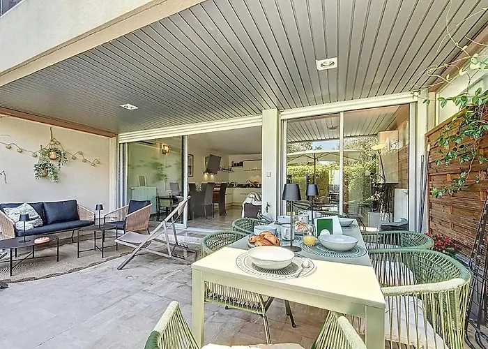 Private Garden Pool & Tennis 15 Min Walk To Antibes Center דירה *