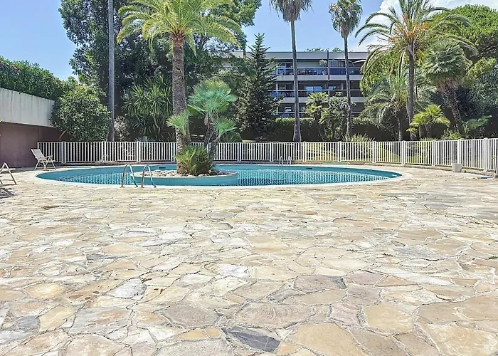 Private Garden Pool & Tennis 15 Min Walk To Antibes Center *