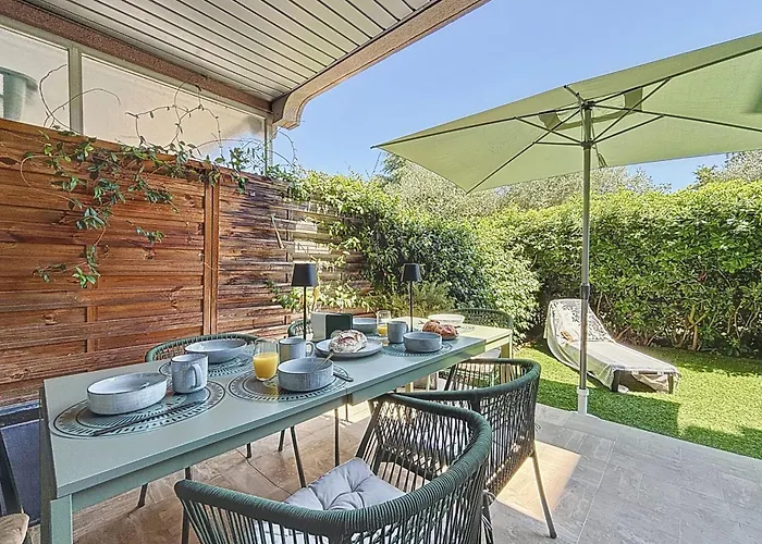 Private Garden Pool & Tennis 15 Min Walk To Antibes Center דירה *