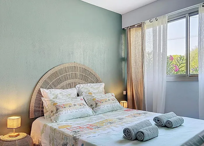 דירה Private Garden Pool & Tennis 15 Min Walk To Antibes Center אנטיב