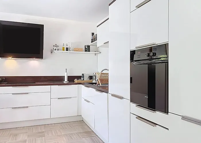 דירה Private Garden Pool & Tennis 15 Min Walk To Antibes Center