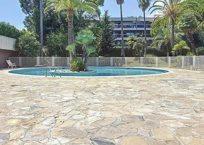 Private Garden Pool & Tennis 15 Min Walk To Antibes Center דירה *